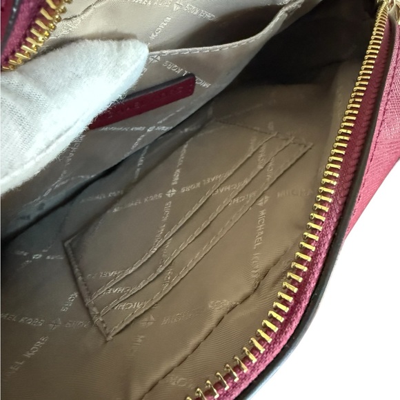 Authentic Michael Kors Magenta Crossbody Bag with Gold Hardware - Picture 10 of 13
